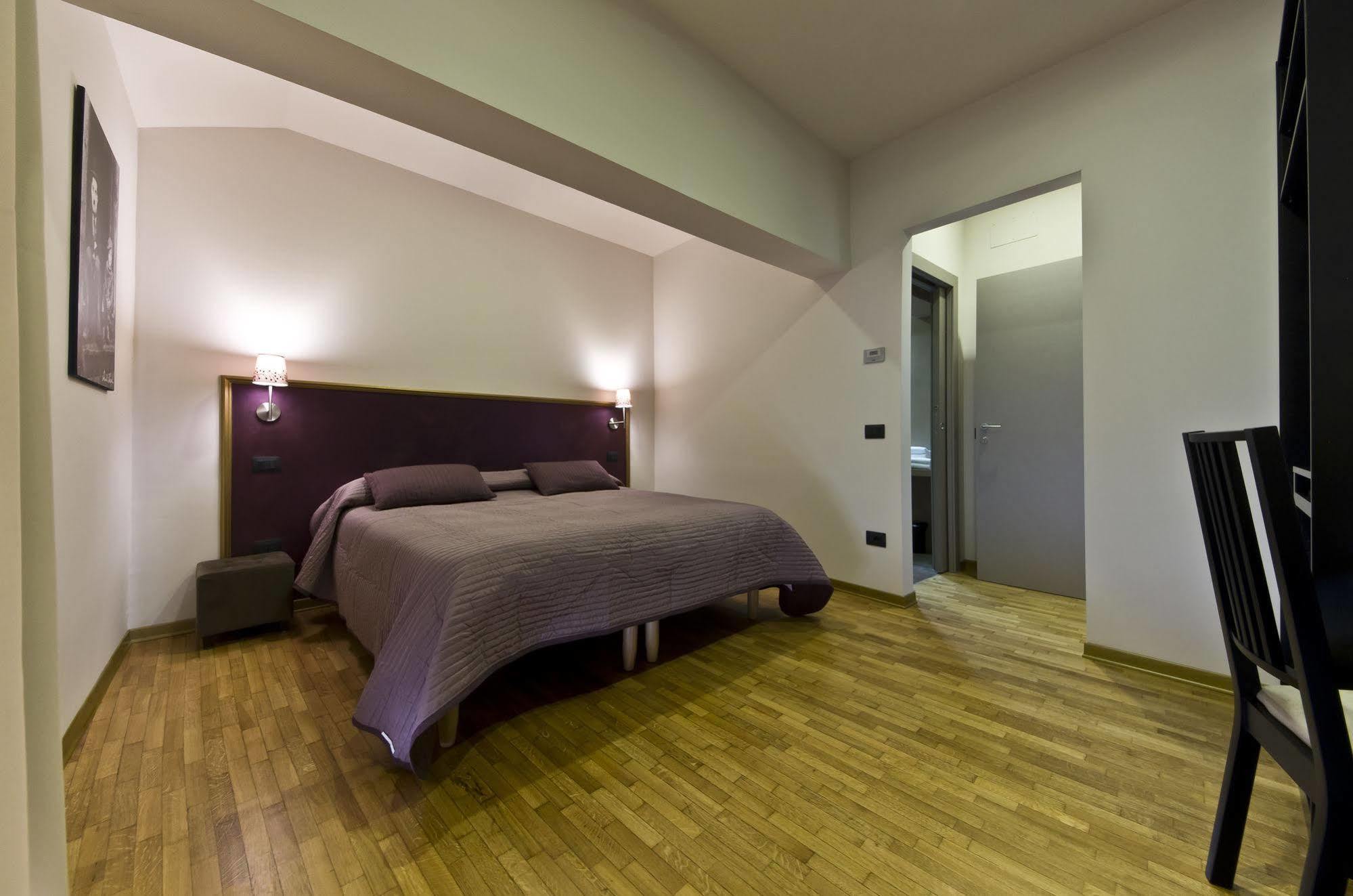 Bed & Breakfast Siena Gallery - Rooms Only