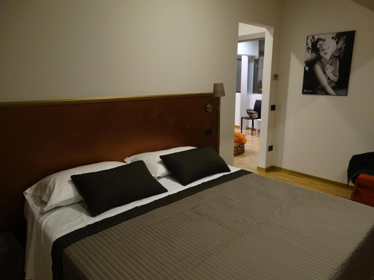 Bed & Breakfast Siena Gallery - Rooms Only